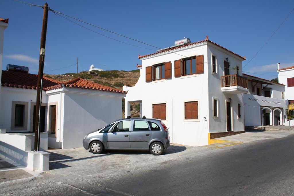 Amorani Studios Batsi Dış mekan fotoğraf
